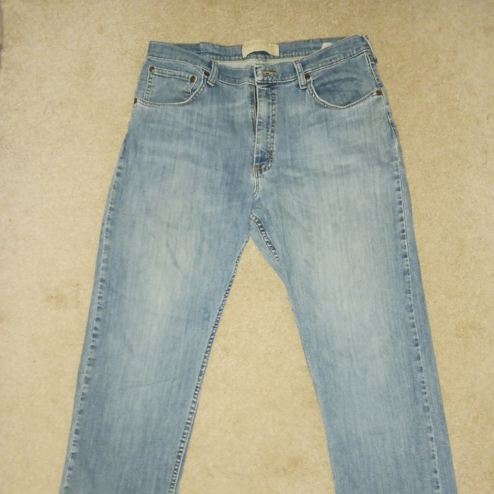 34x29 Blue Wrangler relaxed fit flex denim jeans Like new
